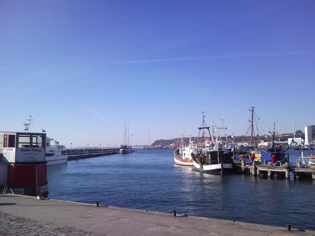 Ferienwohnung In Sassnitz Ruegen Naehe Weltnaturerbe Kreidekueste Esterno foto