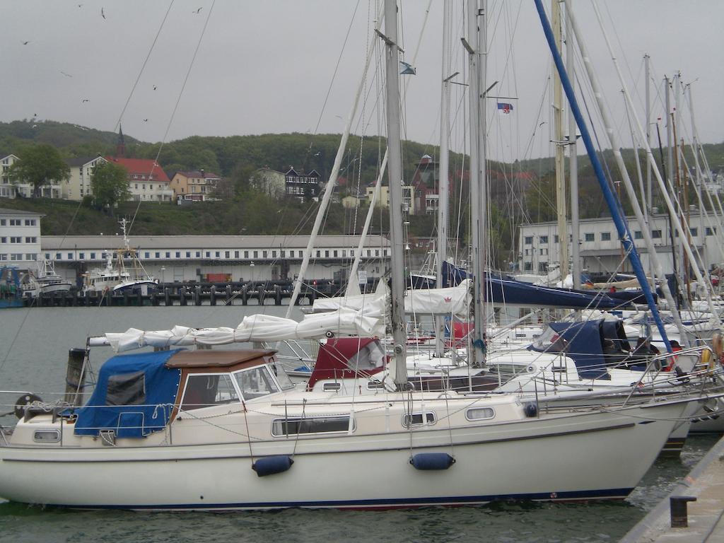 Ferienwohnung In Sassnitz Ruegen Naehe Weltnaturerbe Kreidekueste Esterno foto