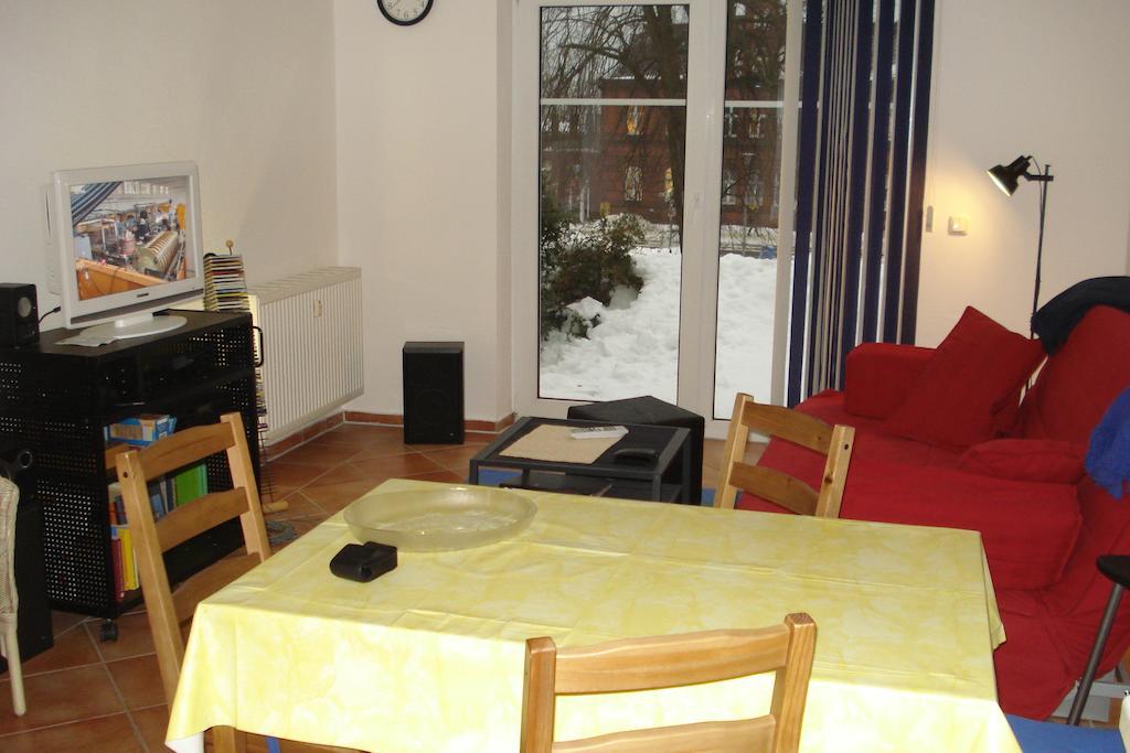 Ferienwohnung In Sassnitz Ruegen Naehe Weltnaturerbe Kreidekueste Esterno foto